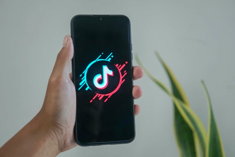 How to Log Out of TikTok on Android, iPhone and Computer (PC or Mac)